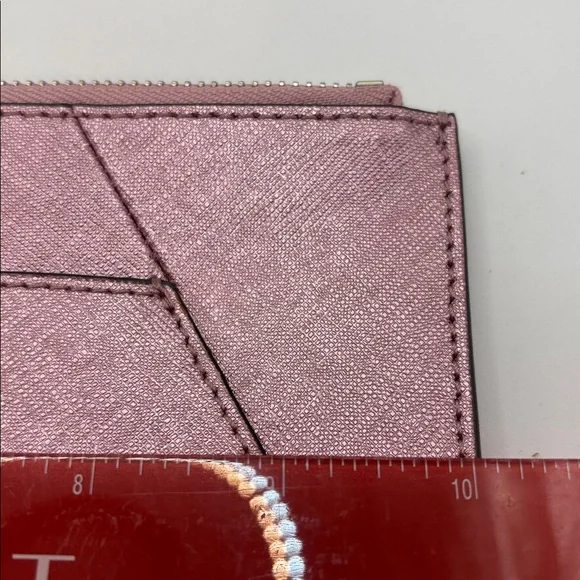 VTG Henri Bendel West 57th Metallic Pink Wristlet Wallet Large Sleek City Thin - Picture 9 of 10